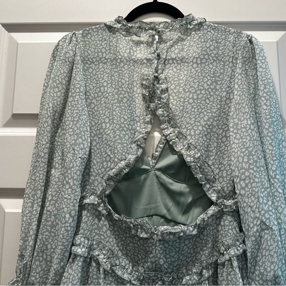 Long Sleeve Dress Deep V Neck Ruffle Layer Swing Mini Dresses Open Back - Picture 6 of 14